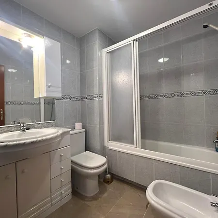 Apartman With Pool, Tennis & Gym By Homing